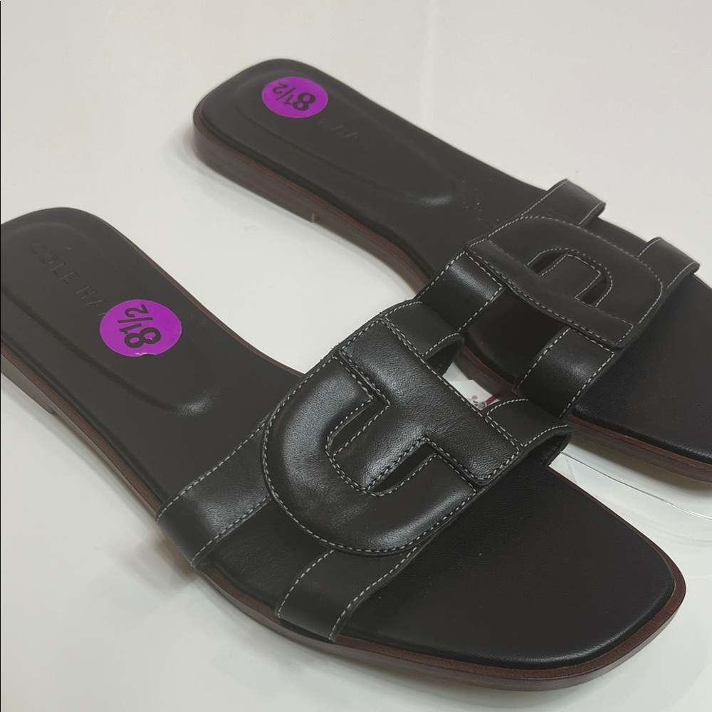 Cole Haan Chrisee Slide Sandal Black Leather New Size 8.5 - Picture 2 of 7